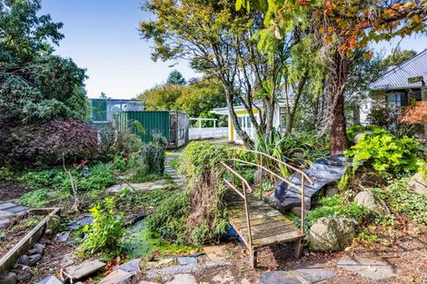 Photo of property in 16 Bridger Place, Eltham, 4322