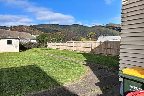 Photo of property in 4 Bertram Grove, Naenae, Lower Hutt, 5011