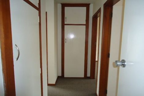 Photo of property in 2/7 Division Street, Riccarton, Christchurch, 8041