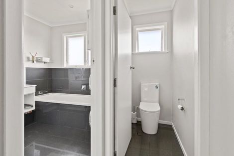 Photo of property in 22a Duncan Road, St Andrews, Hamilton, 3200