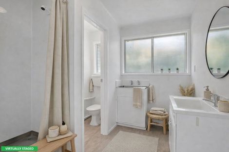 Photo of property in 2/33 Grassways Avenue, Pakuranga, Auckland, 2010