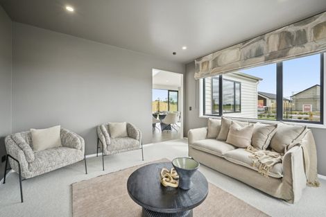 Photo of property in 1 Springwater Drive, Maewa, 4702