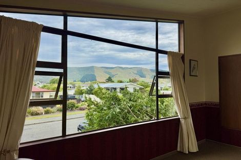 Photo of property in 5 Pitman Place, Waimate, 7924