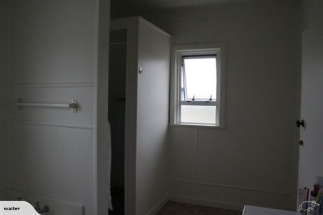 Photo of property in 19 Hume Street, Waitara, 4320