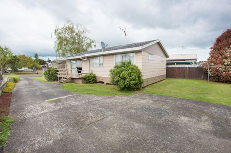 Photo of property in 8 Blomfield Street, Nawton, Hamilton, 3200