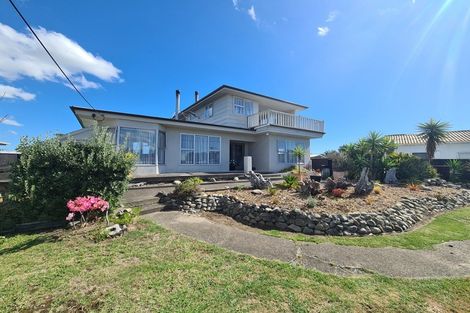 Photo of property in 36 Seabury Avenue, Foxton Beach, Foxton, 4815