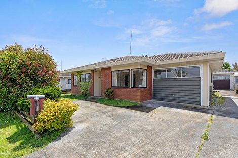 Photo of property in 1/77 Gloucester Road, Mount Maunganui, 3116