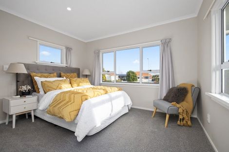 Photo of property in 65 King Street, Waiuku, 2123