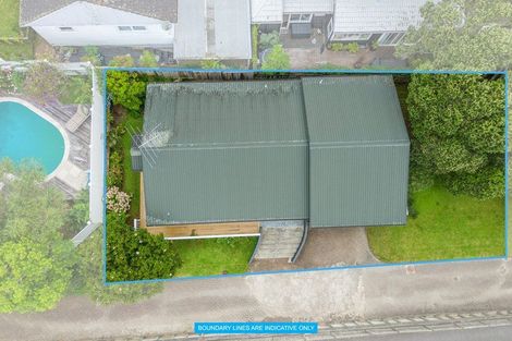 Photo of property in 6a Brian Avenue, Forrest Hill, Auckland, 0620
