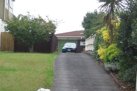 Photo of property in 2/38 Miltonia Avenue, Te Atatu South, Auckland, 0610