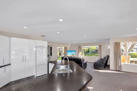 Photo of property in 22 Monet Vale, Rolleston, 7614