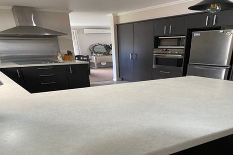 Photo of property in 2 Wakatere Place, Thames, 3500