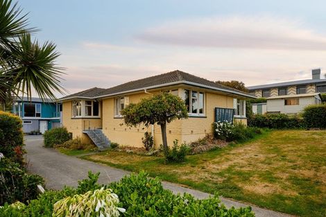 Photo of property in 19 Deal Street, Kaikoura, 7300