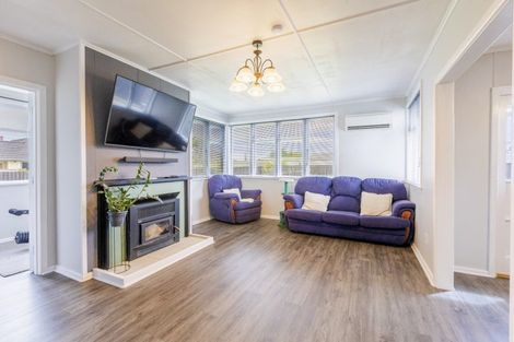 Photo of property in 2 Mccarthy Terrace, Waipukurau, 4200