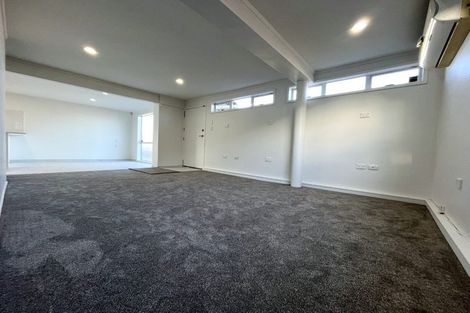 Photo of property in 106 Ti Rakau Drive, Pakuranga, Auckland, 2010