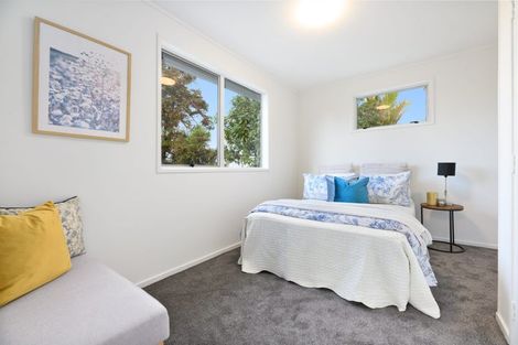 Photo of property in 31 Universal Drive, Henderson, Auckland, 0610