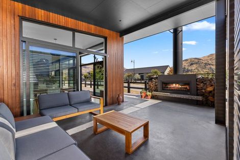 Photo of property in 1 Campbell Road, Wanaka, 9305