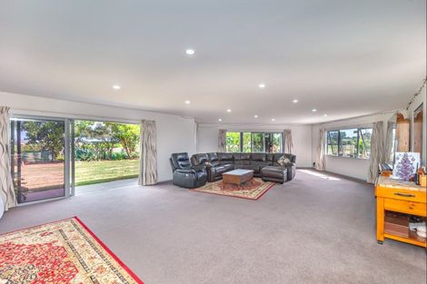 Photo of property in 26 Woven Stone Way, Ohau, Levin, 5570