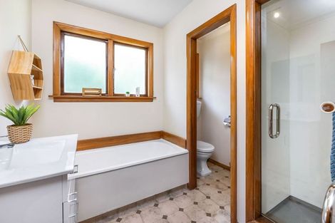 Photo of property in 2/4 Hudson Street, Bryndwr, Christchurch, 8053