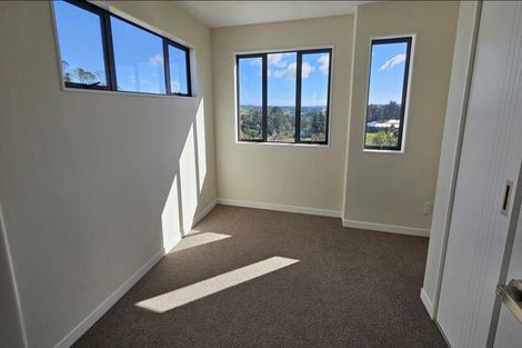Photo of property in 455c Don Buck Road, Massey, Auckland, 0614