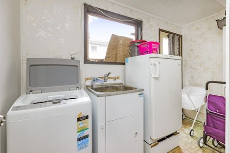 Photo of property in 1/49 Fernaig Street, Papakura, 2110