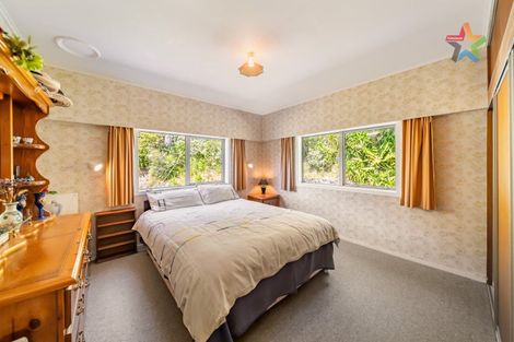 Photo of property in 1119 Coast Road, Wainuiomata Coast, Wainuiomata, 5373