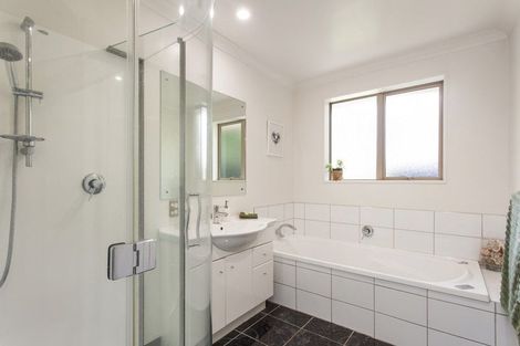 Photo of property in 25 Stallion Avenue, Halswell, Christchurch, 8025