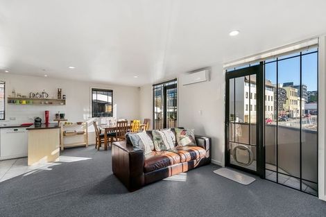 Photo of property in Mendosa Terraces Apartments, 31/9 Ebor Street, Te Aro, Wellington, 6011