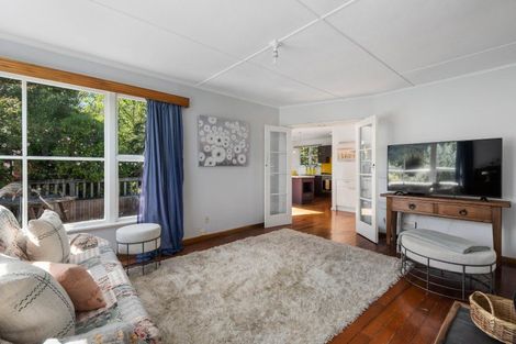 Photo of property in 82 Martindales Road, Heathcote Valley, Christchurch, 8022
