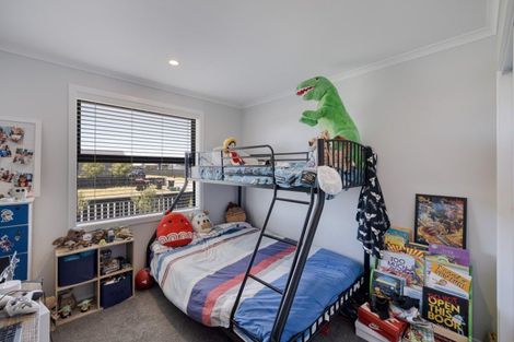 Photo of property in 2 Lion Place, Papamoa, 3118