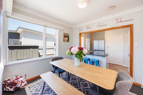 Photo of property in 30 Aberdeen Avenue, Takaro, Palmerston North, 4412