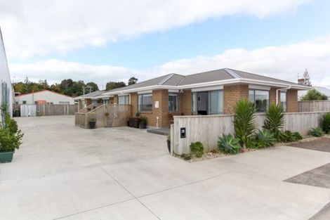 Photo of property in 1/6 Warre Street, Waitara, 4320