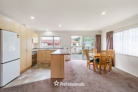 Photo of property in 26 Woodland Mews, Wainuiomata, Lower Hutt, 5014