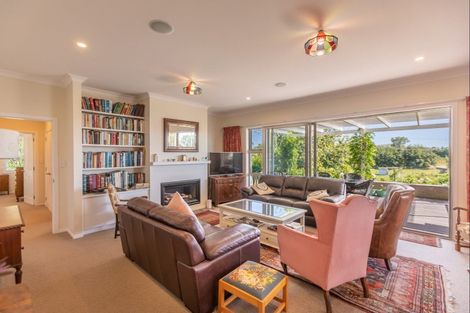 Photo of property in 102 Mount Herbert Road, Waipukurau, 4200