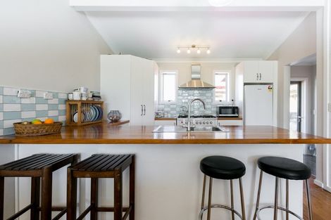 Photo of property in 1228 Ohiti Road, Crownthorpe, Hastings, 4179