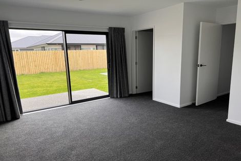 Photo of property in 9 Brooklands Street, Burwood, Christchurch, 8083