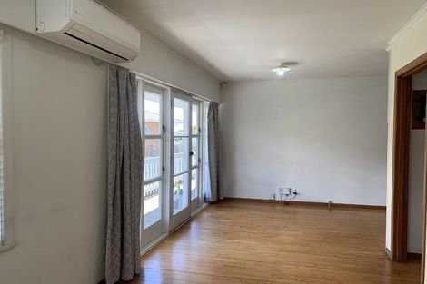 Photo of property in 7a Parker Avenue, New Lynn, Auckland, 0600