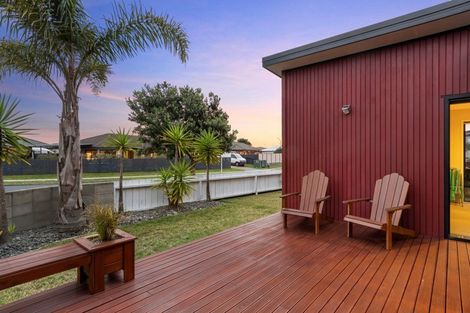Photo of property in 2 Toetoe Street, Papamoa Beach, Papamoa, 3118