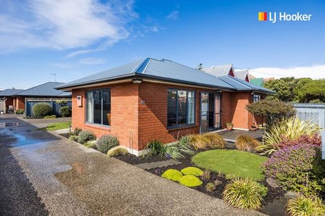 Photo of property in 83 Queens Drive, Saint Kilda, Dunedin, 9012