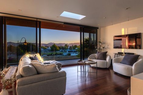 Photo of property in Youell House, 1/1 Hutcheson Street, Mayfield, Blenheim, 7201