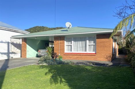 Photo of property in 38 Murray Street, Greymouth, 7805