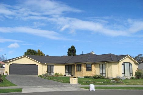 Photo of property in 10 Corfe Castle Lane, Levin, 5510