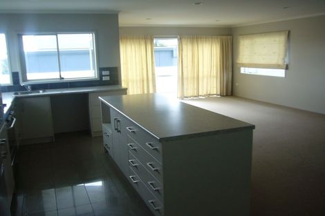 Photo of property in 233b Dickson Road, Papamoa Beach, Papamoa, 3118