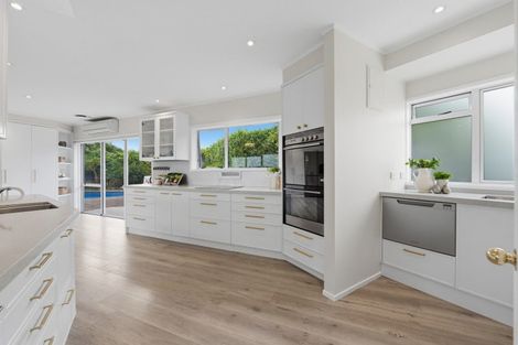 Photo of property in 4 Patros Place, Bucklands Beach, Auckland, 2012