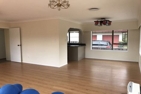 Photo of property in 7 Kallista Place, Browns Bay, Auckland, 0630