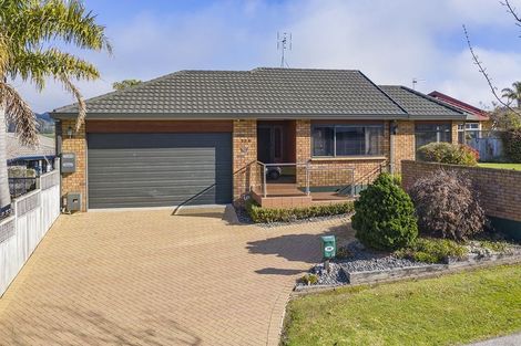 Photo of property in 230 Grandview Road, Western Heights, Hamilton, 3200