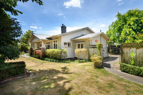 Photo of property in 3 Langston Avenue, Palmerston North, 4414