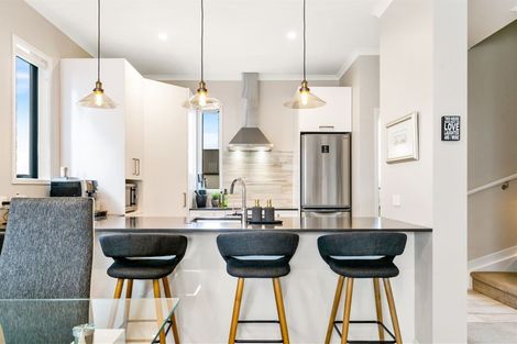 Photo of property in 12 Pheasant Lane, Hobsonville, Auckland, 0616