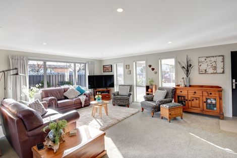 Photo of property in 28b Argyle Street, Mosgiel, 9024