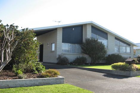 Photo of property in 23 Exeter Crescent, Springvale, Whanganui, 4501
